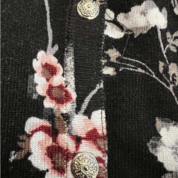 White House Black Market Cardigan Sweater Size S in Black w/Pink White Floral - Picture 3 of 8